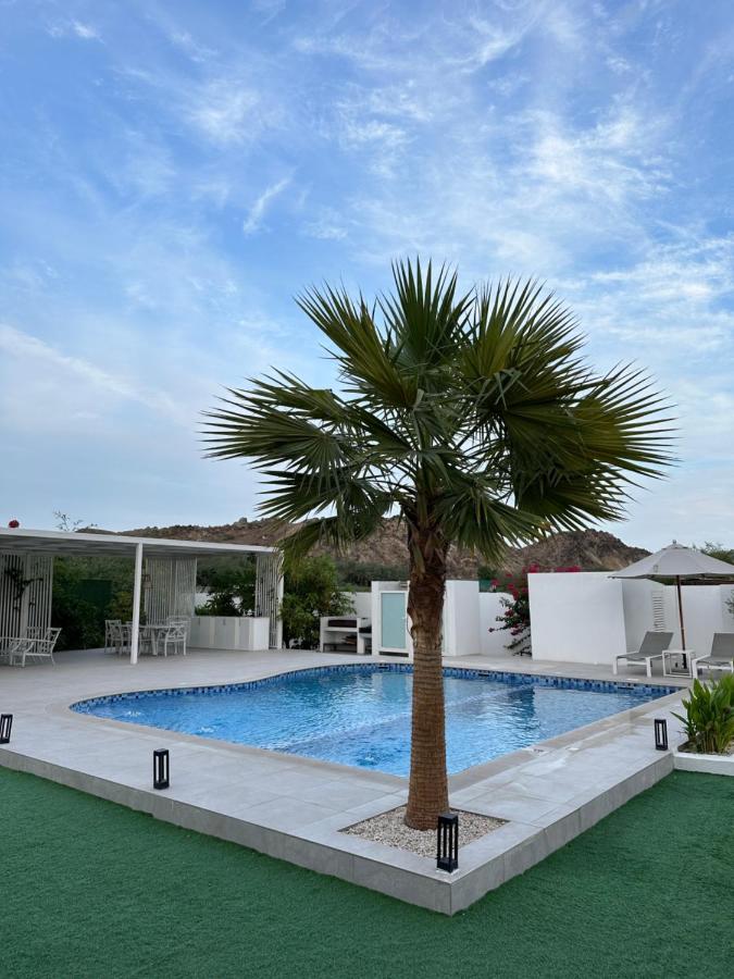 Quiet House villa - B&B Hatta