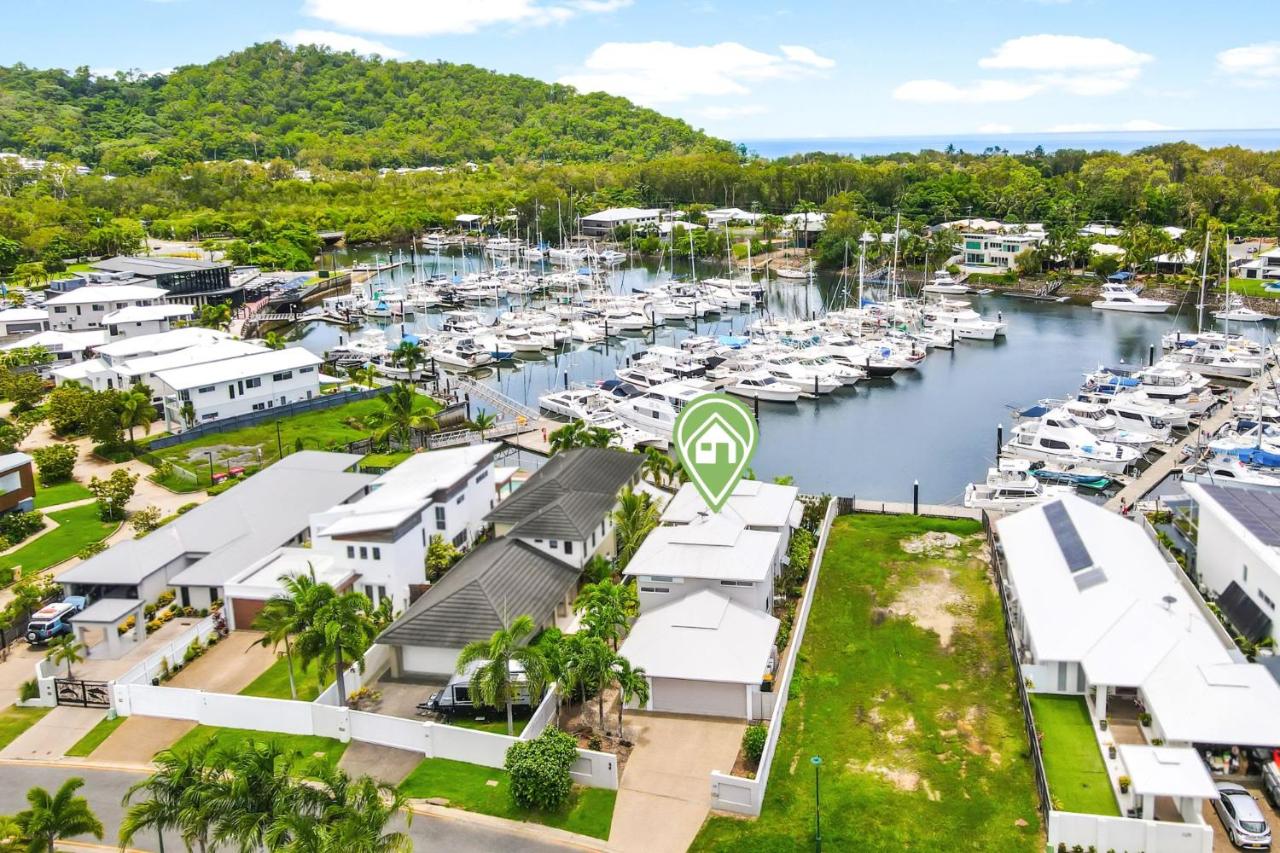 The Anchorage - Ultimate Waterfront Villa - Ferienwohnung Trinity Beach