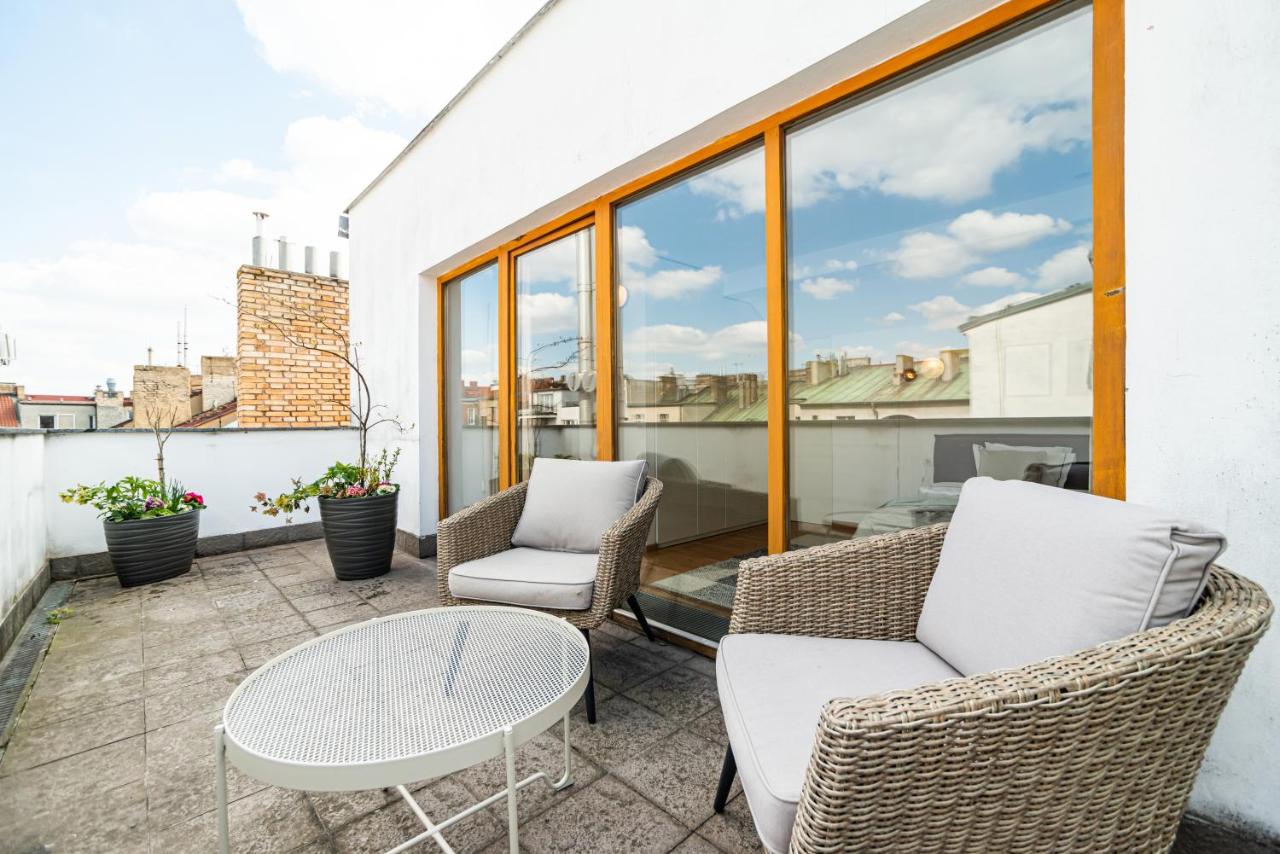 Lavish and chic duplex apartment - B&B Praga