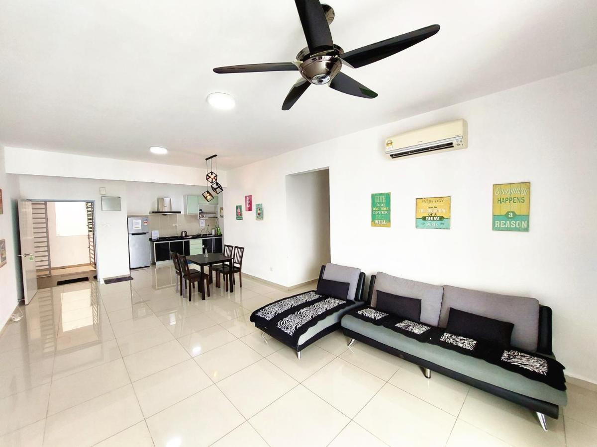 SR28-HousePrivate-3room-BigHouse - B&B Bayan Lepas