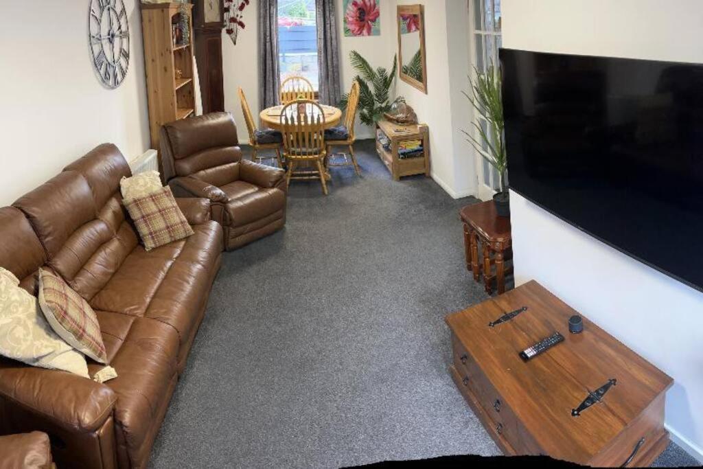 B&B Rothes - No.46, comfortable 2 bedroom property - Bed and Breakfast Rothes