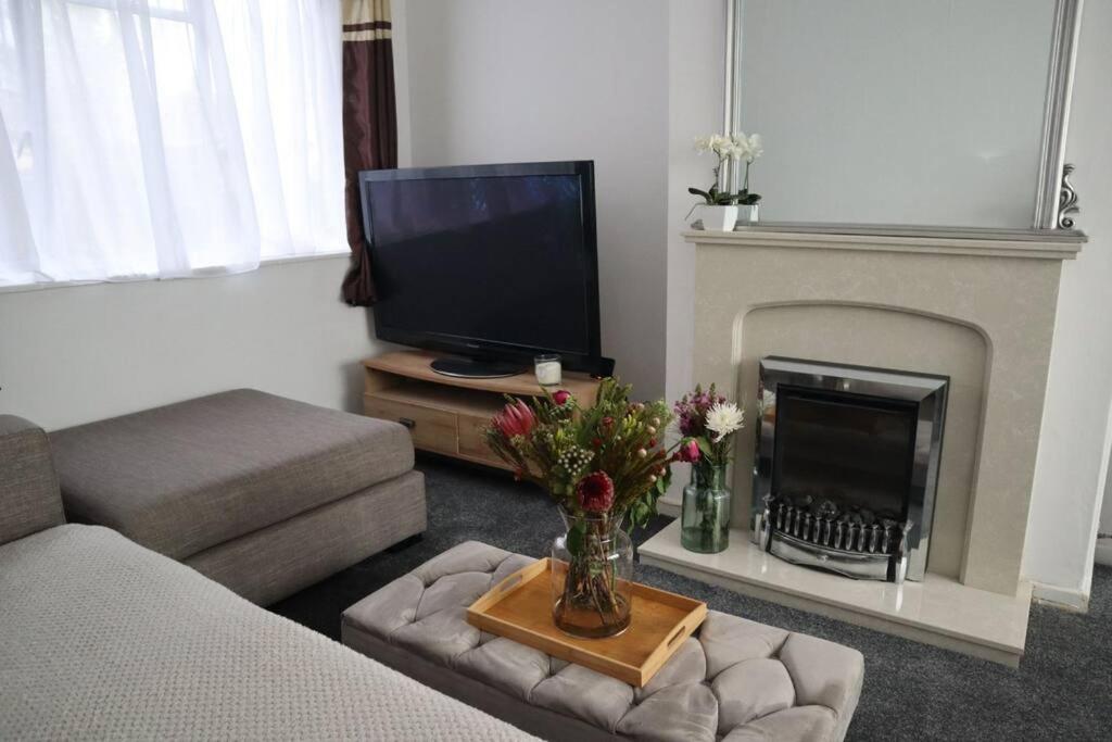 B&B Barnet - Charming 3Bed Home in High Barnet - Bed and Breakfast Barnet