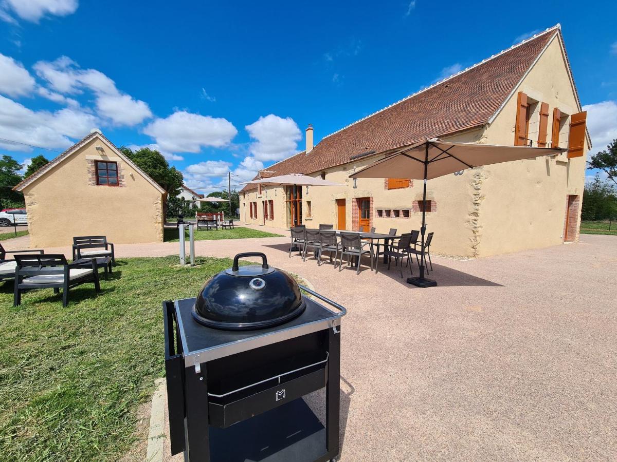 Gîte rénové 2022, 20 pers., 8 chambres, PMR, équipements sportifs, parking privé, proche Châtre - FR-1-591-363 - B&B