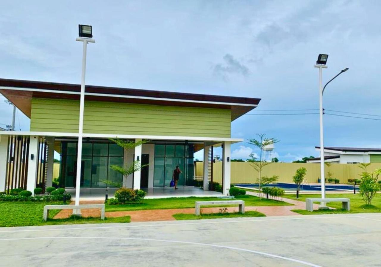 Renovated Nearest Condo in Airport, Malls &School - B&B