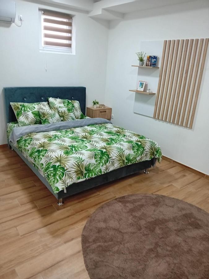 Aura Trebinje 2 - B&B