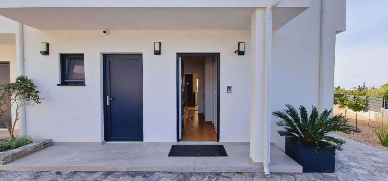 Duplex Villa Enny mit Meeresblick - B&B