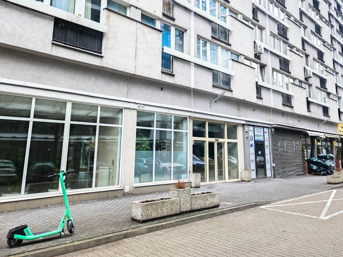 White Apartment Grzybowska - B&B Varsovia