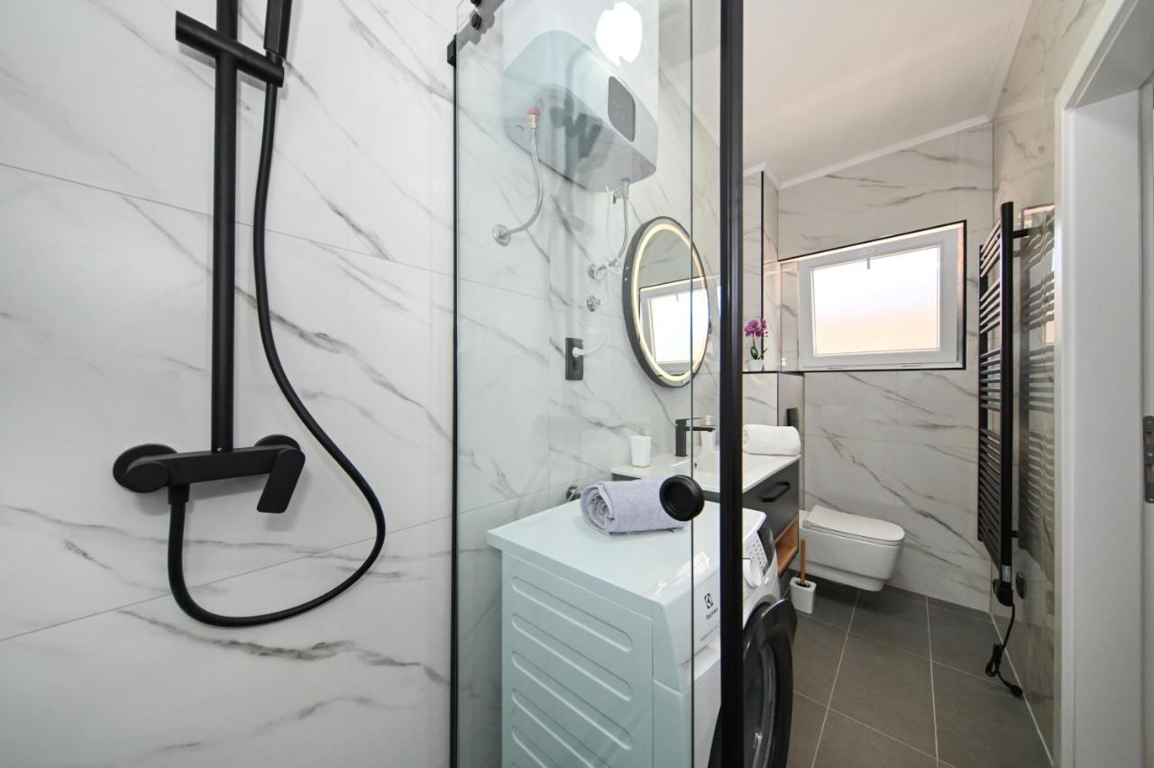 Luxury Apartment Gloria Old Town Zadar with Sea View - B&B Zara