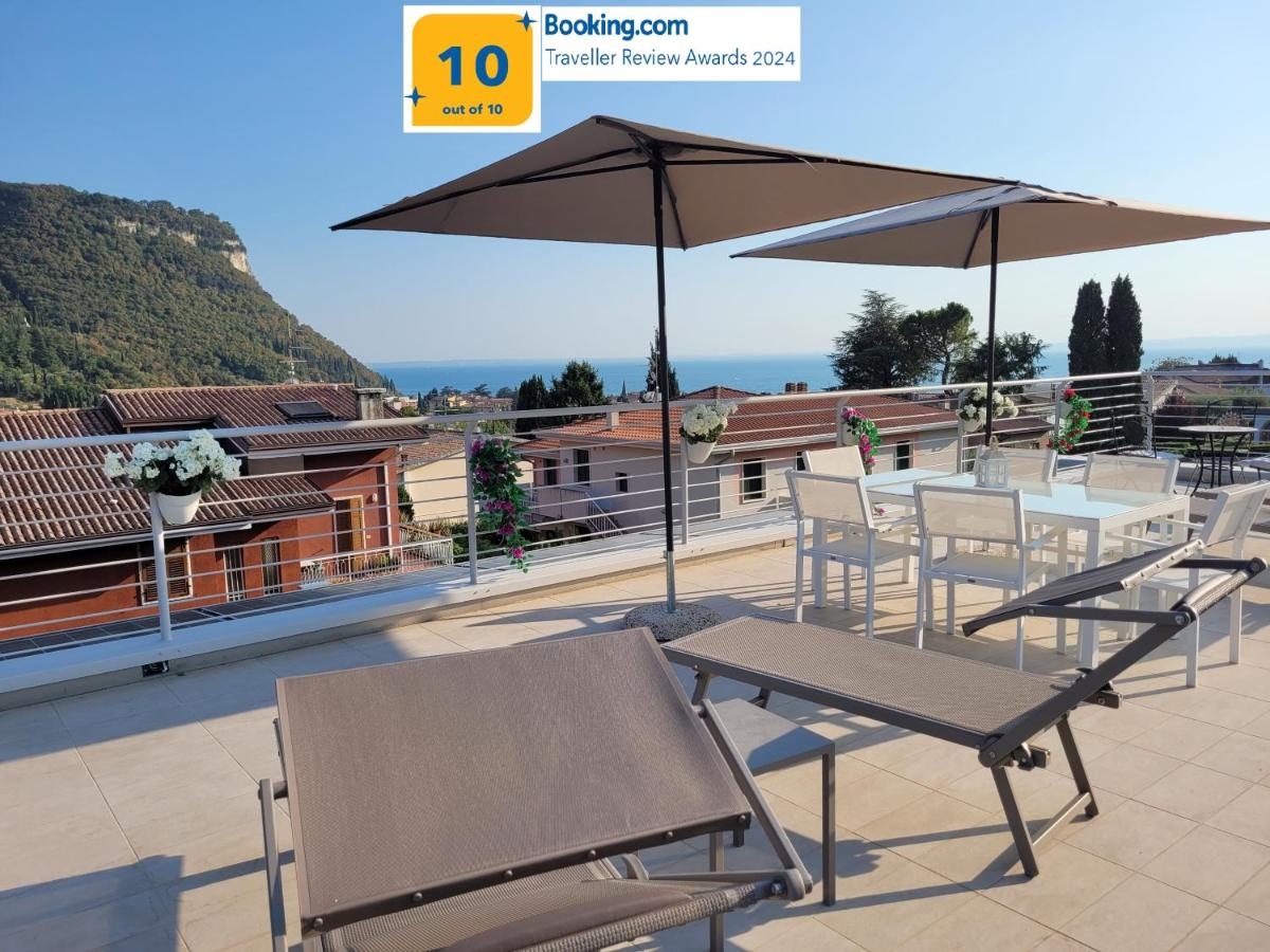 Garda view - Nuovo appartamento con solarium vista lago - Ferienwohnung Garda