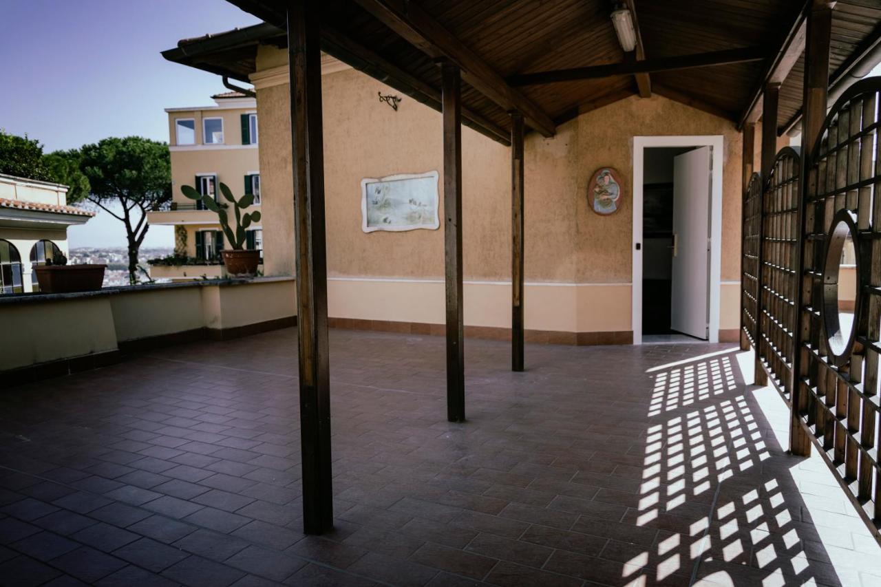 Superior Single Room
