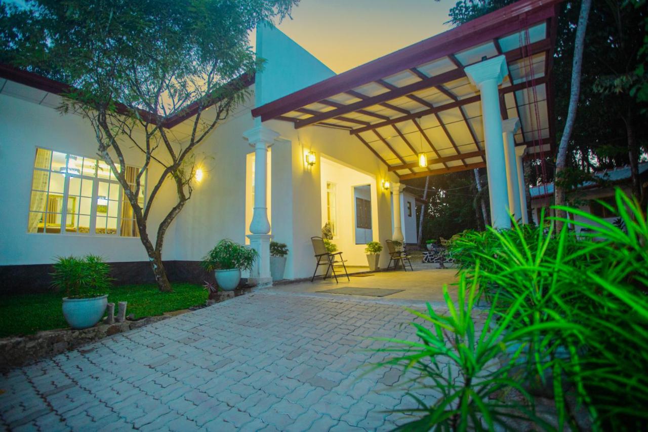 Queen's Villa - B&B