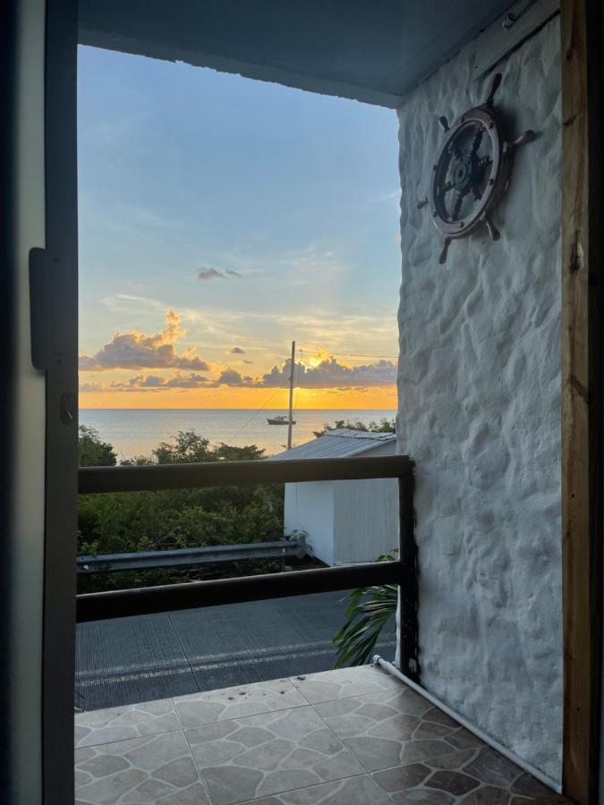 Sunrise view posada - B&B