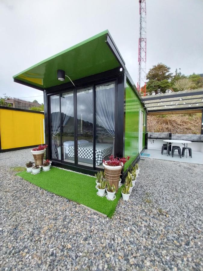 Doppelzimmer mit Patio