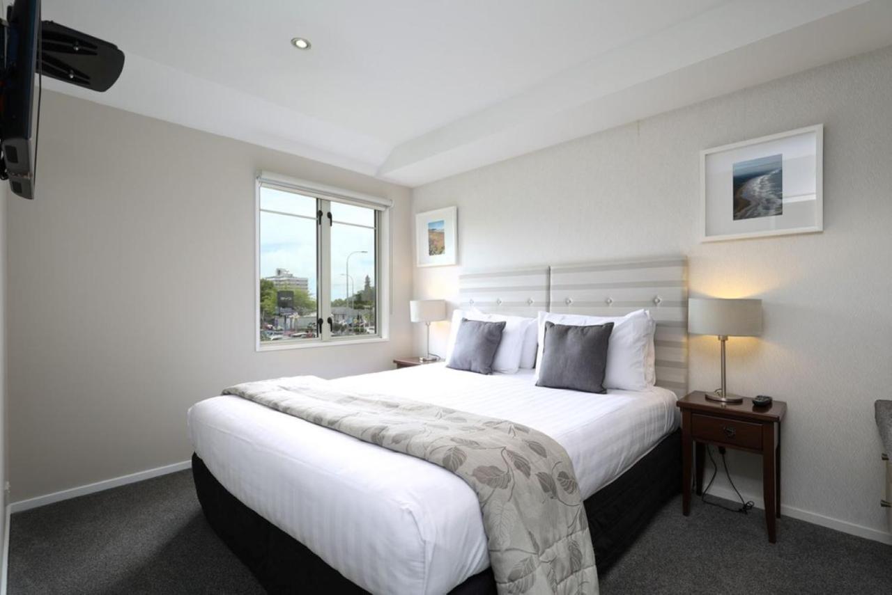 One Bedroom Apartment with Spa Bath