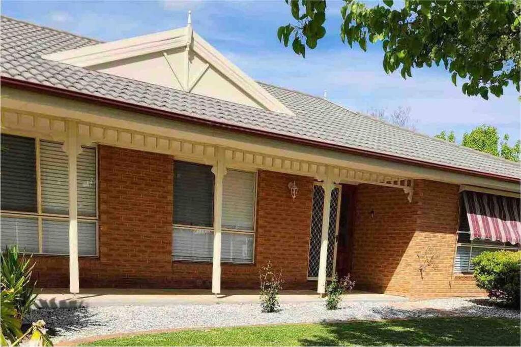 B&B Wodonga - Home in West Wodonga - Bed and Breakfast Wodonga