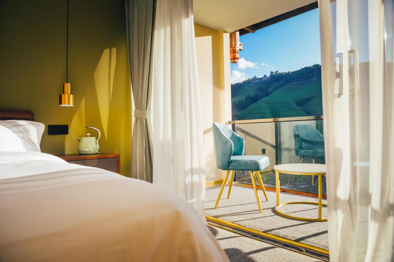 Double Room with Mountain View