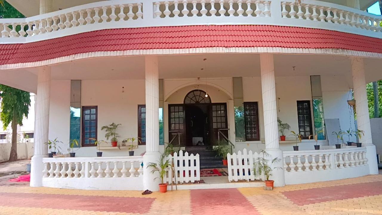 B&B Puducherry - Villa de harmony - Bed and Breakfast Puducherry