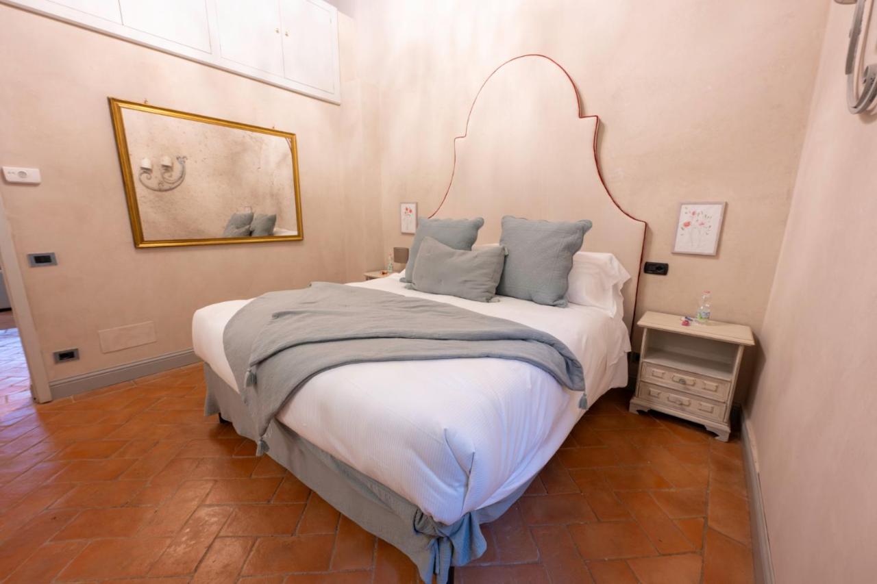 Tuscan Palace - Avignonesi apartment - B&B
