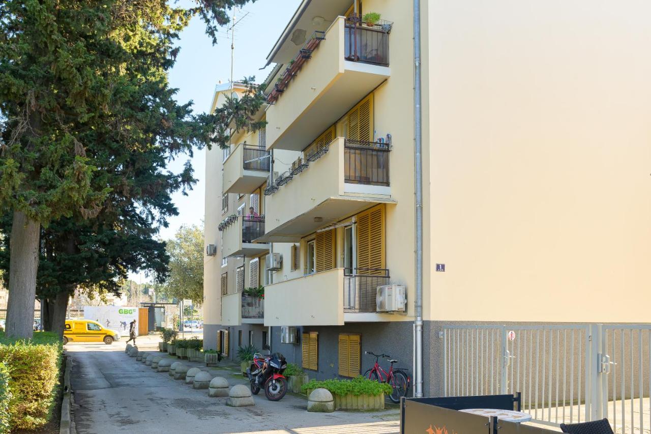 Apartment Pina - Ferienwohnung