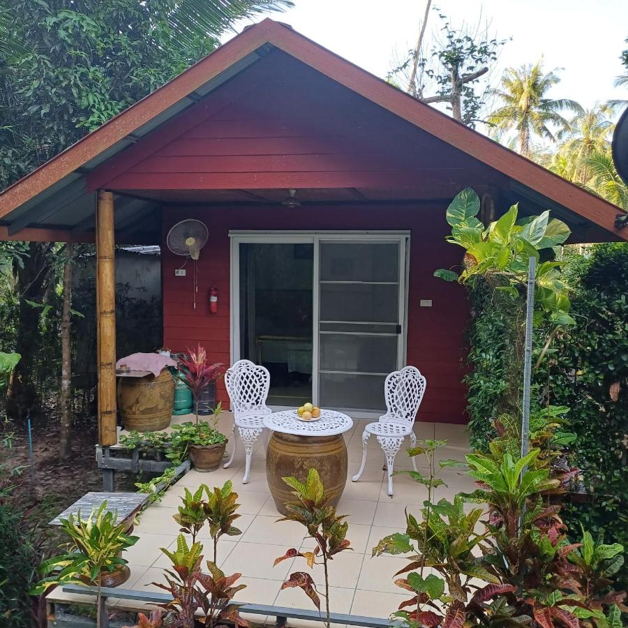 Pink Kangaroo Bungalows - Ferienwohnung Ko Kut