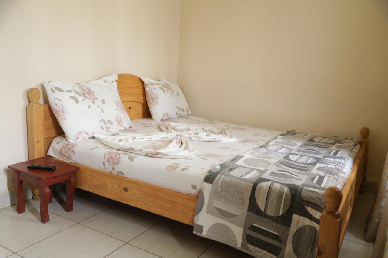 Kigali guesthouse: shared property with individual rooms - Chambres d’hôtes Kigali