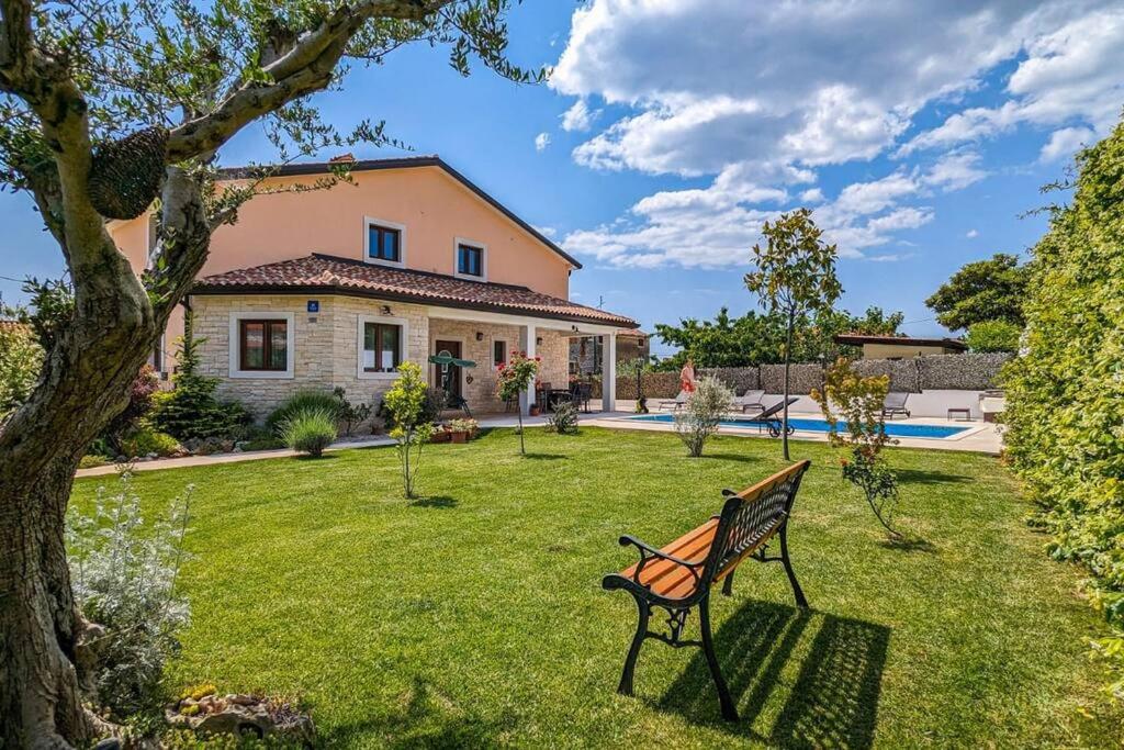 Villa SA-RA - B&B