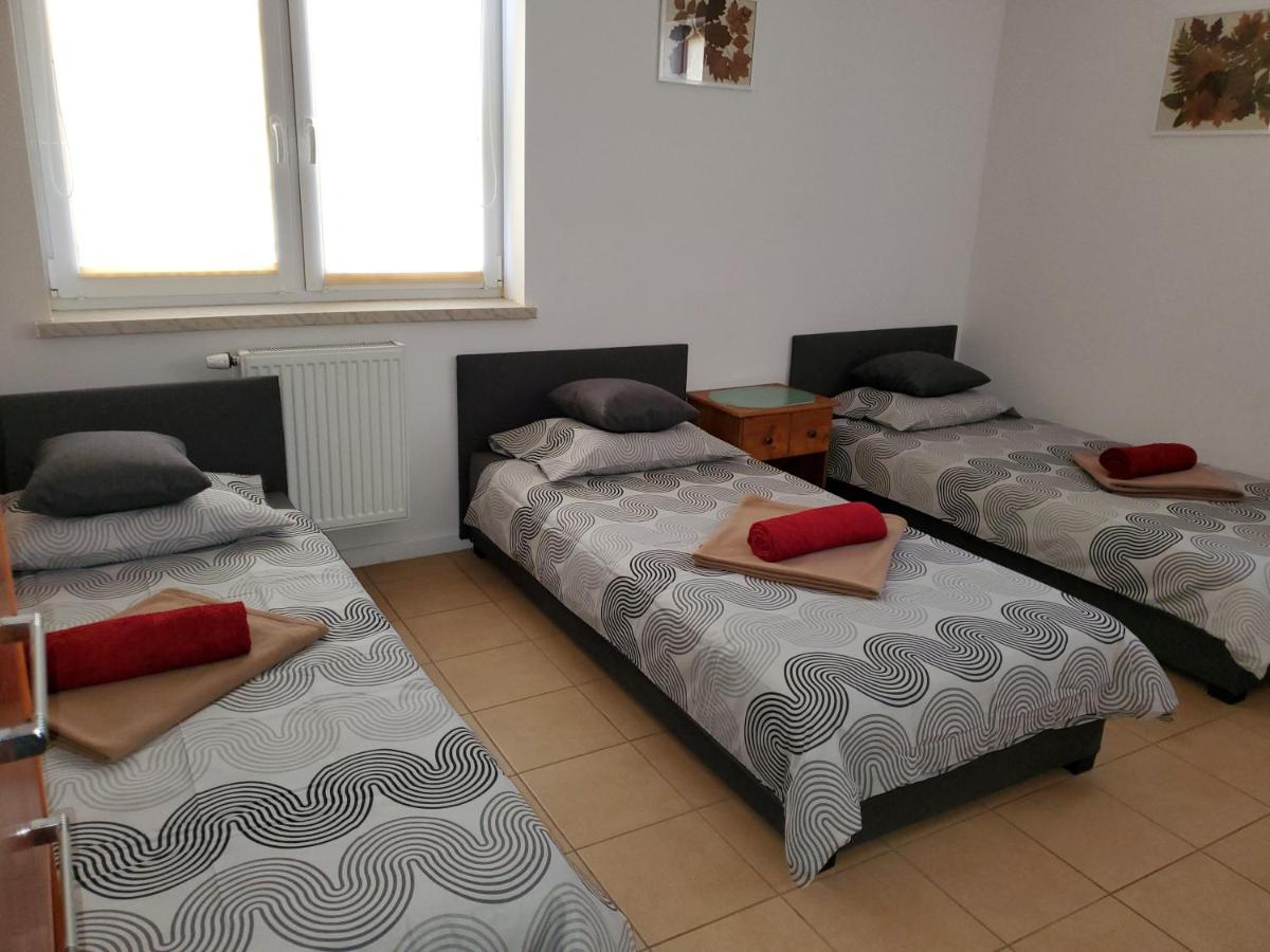 Driepersoonskamer met Eigen Badkamer