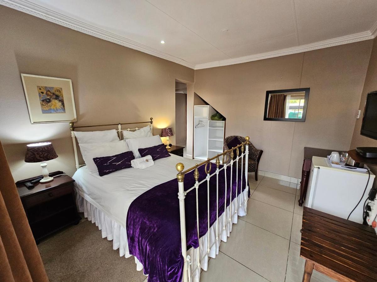 Double Room with Shower