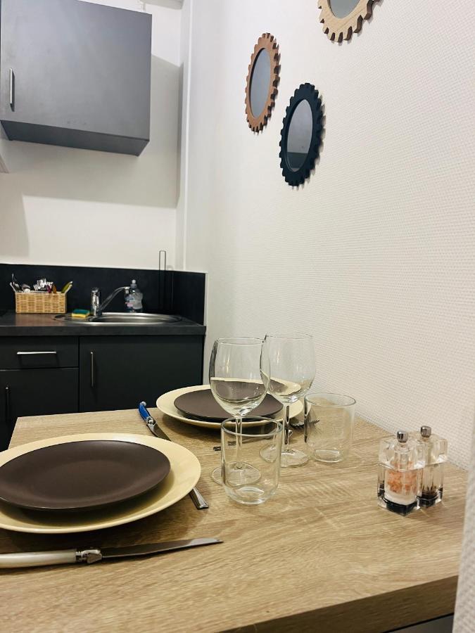 Le 2 - Grand studio Caen Centre Port de plaisance - Ferienwohnung