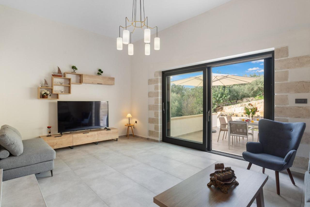 Brand new Villa Volakas BY APOKORONAS VILLAS - B&B Gavalochori