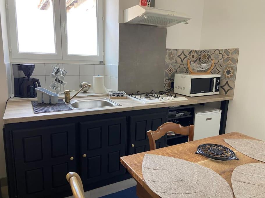 Joli loft rénové - B&B