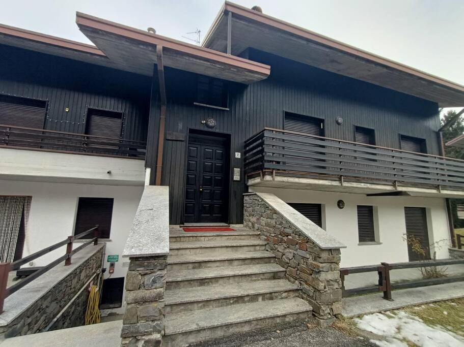 Aprica 300 mt a piedi piste baradello - TASSE INCLUSE - - Bed and Breakfast