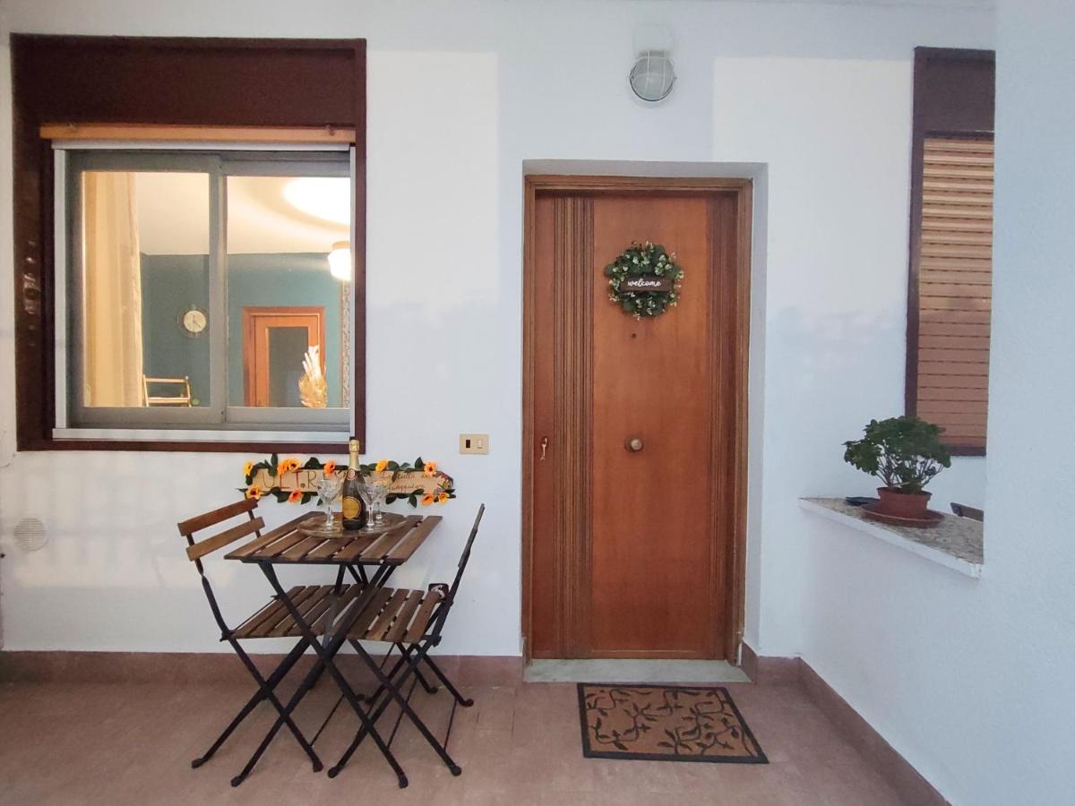 Ultreya - free street parking - B&B Palermo