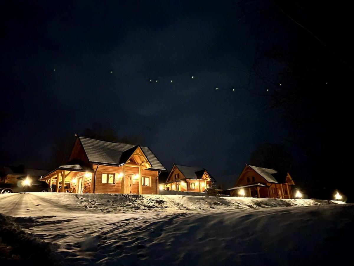 Bieszczadzkie Dworki - B&B