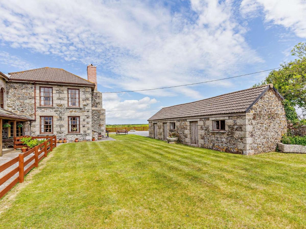 2 Bed in Mullion SOWAN - B&B
