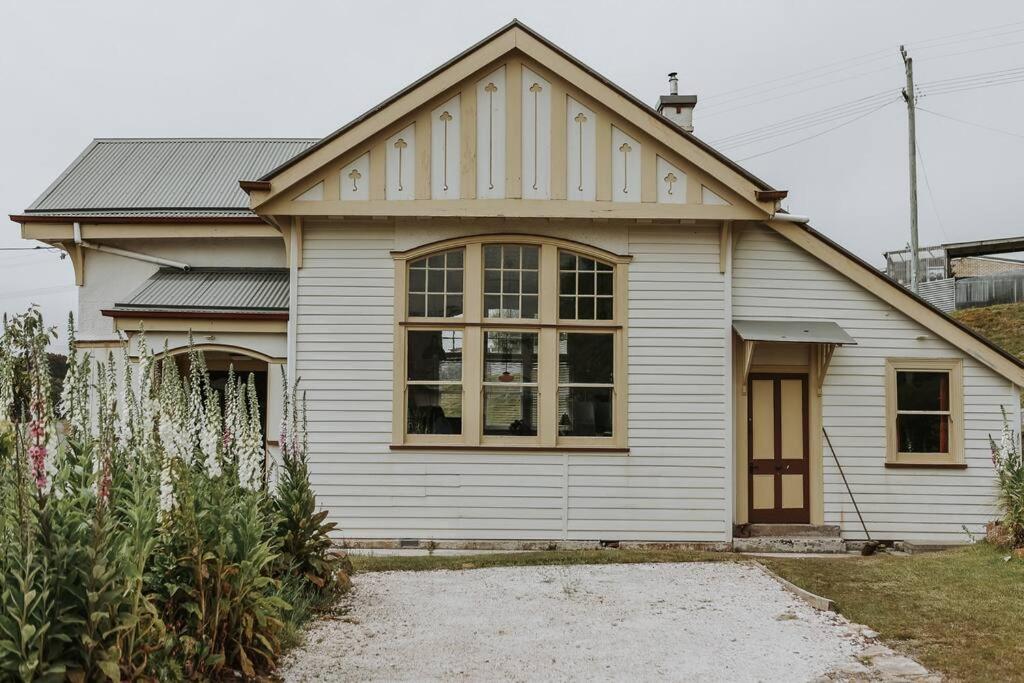 The Post Office Waratah - Luxury Wilderness Escape - B&B