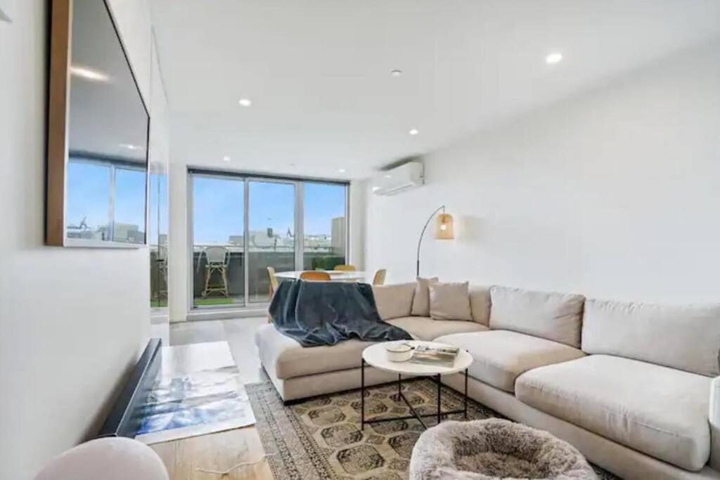 B&B Bulleen - Penthouse with Awesome City view - Bed and Breakfast Bulleen