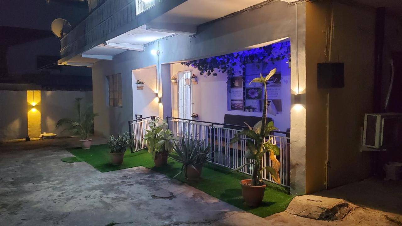 Weltons Apartments - Ferienwohnung Ikeja