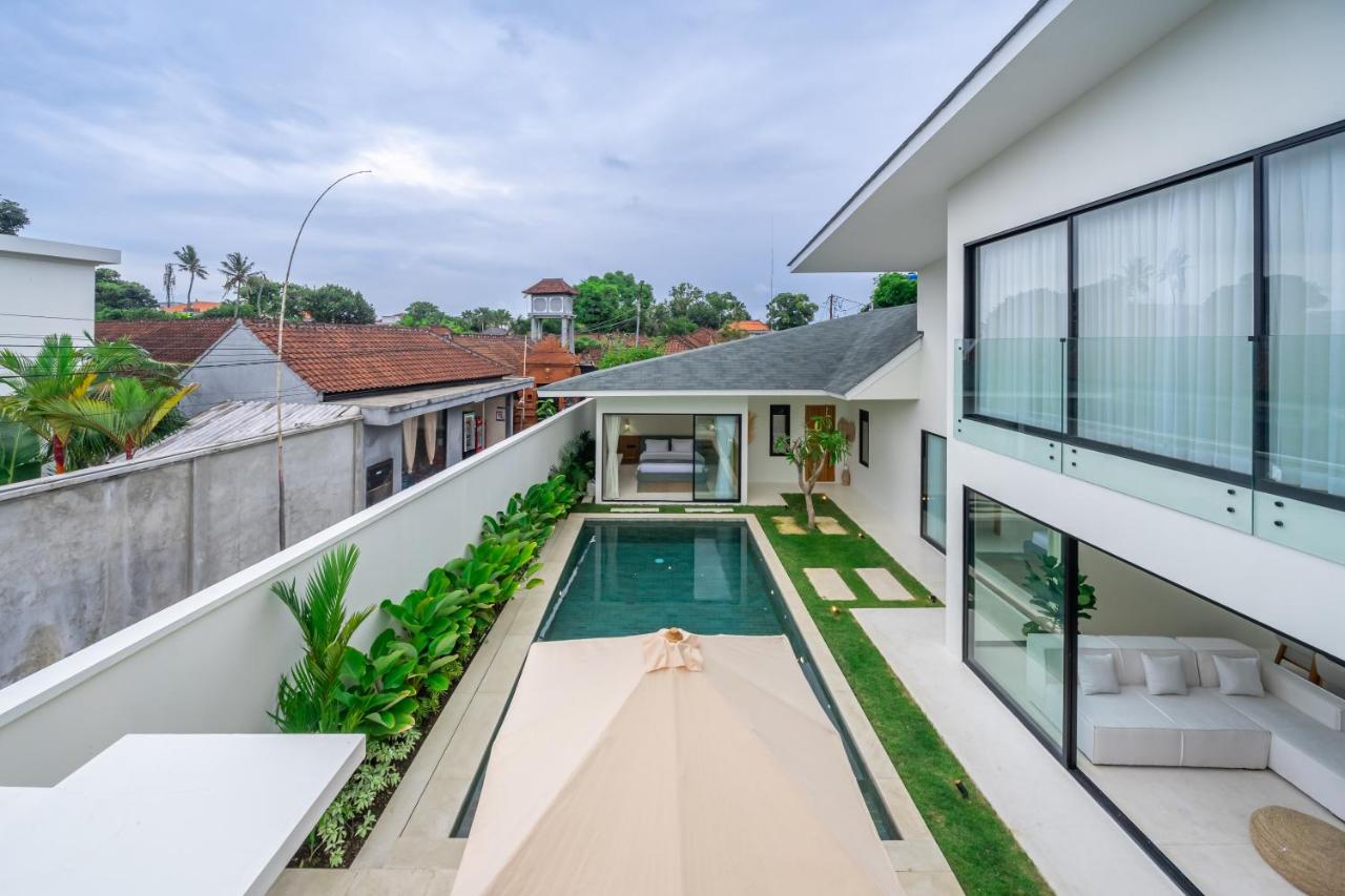 Villa Skye Modern Luxury Unveiled 4BR Villa - Ferienwohnung Seminyak