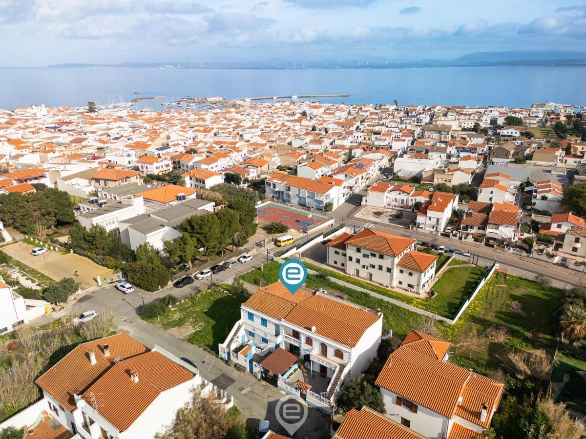 Azure House - Ferienwohnung Calasetta