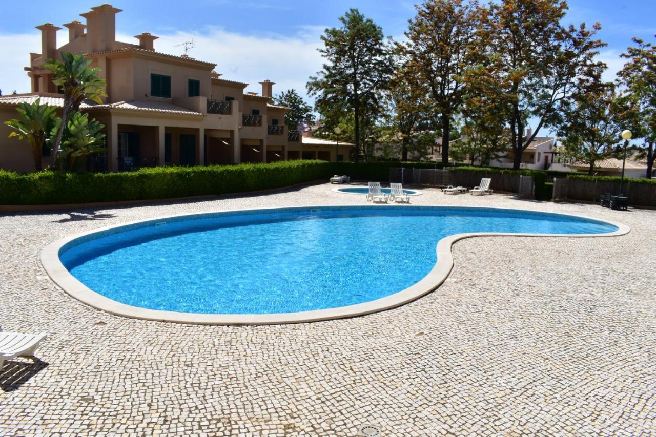 The Albufeira Concierge - Villa Santa Eulalia - B&B