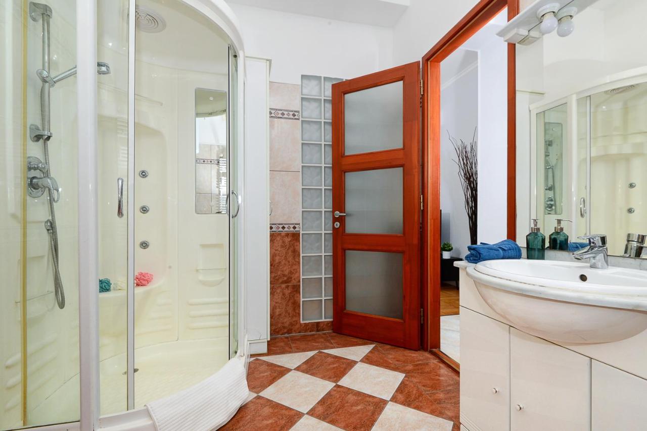 Luxury Central Residence R162 - B&B