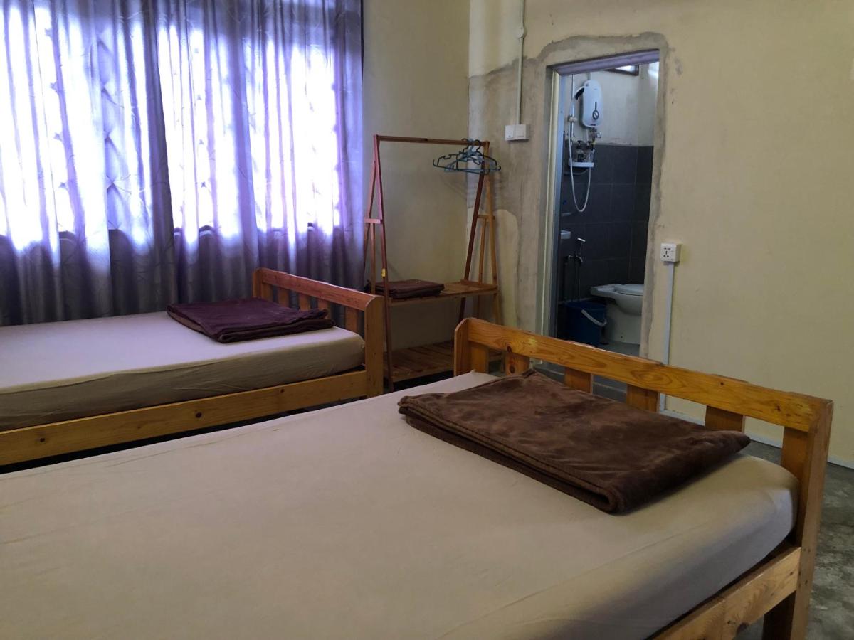 Twin Room with Bathroom