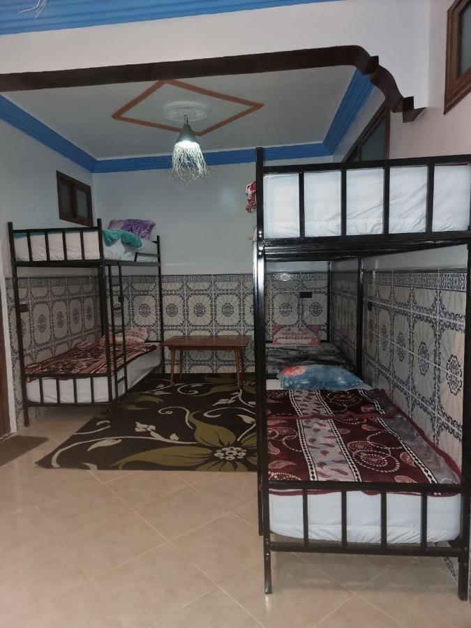 Bed in een Gemengde Slaapzaal met 6 Bedden