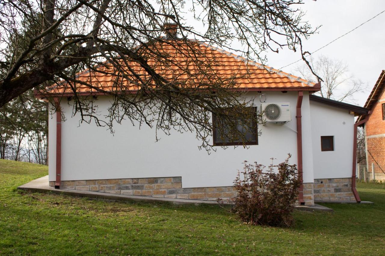 Topola vikendica - B&B Topola