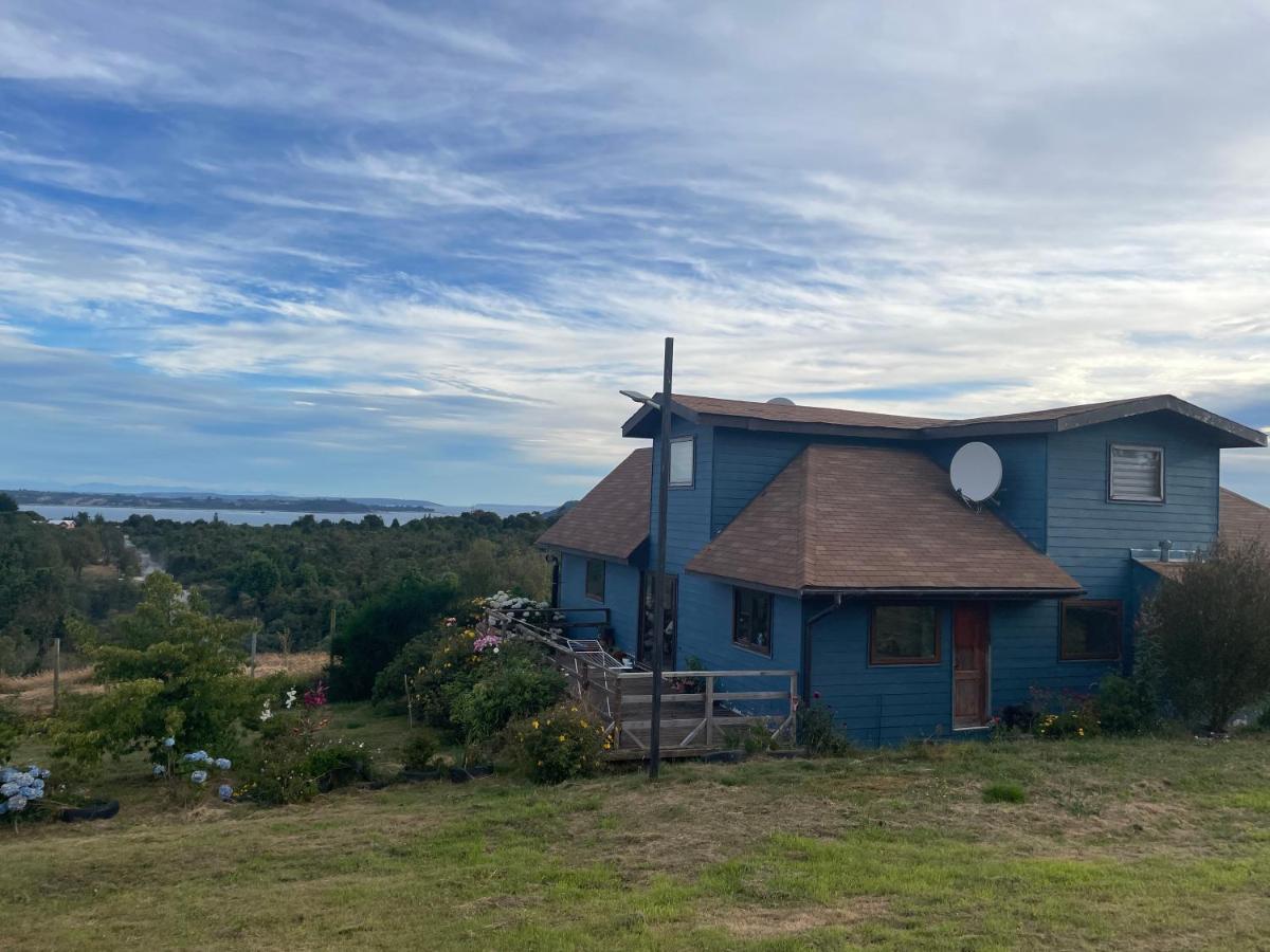 Casa Sra Oti, Tipo Hostal con vista al mar Puerto Montt - CHINQUIHUE - B&B Puerto Montt