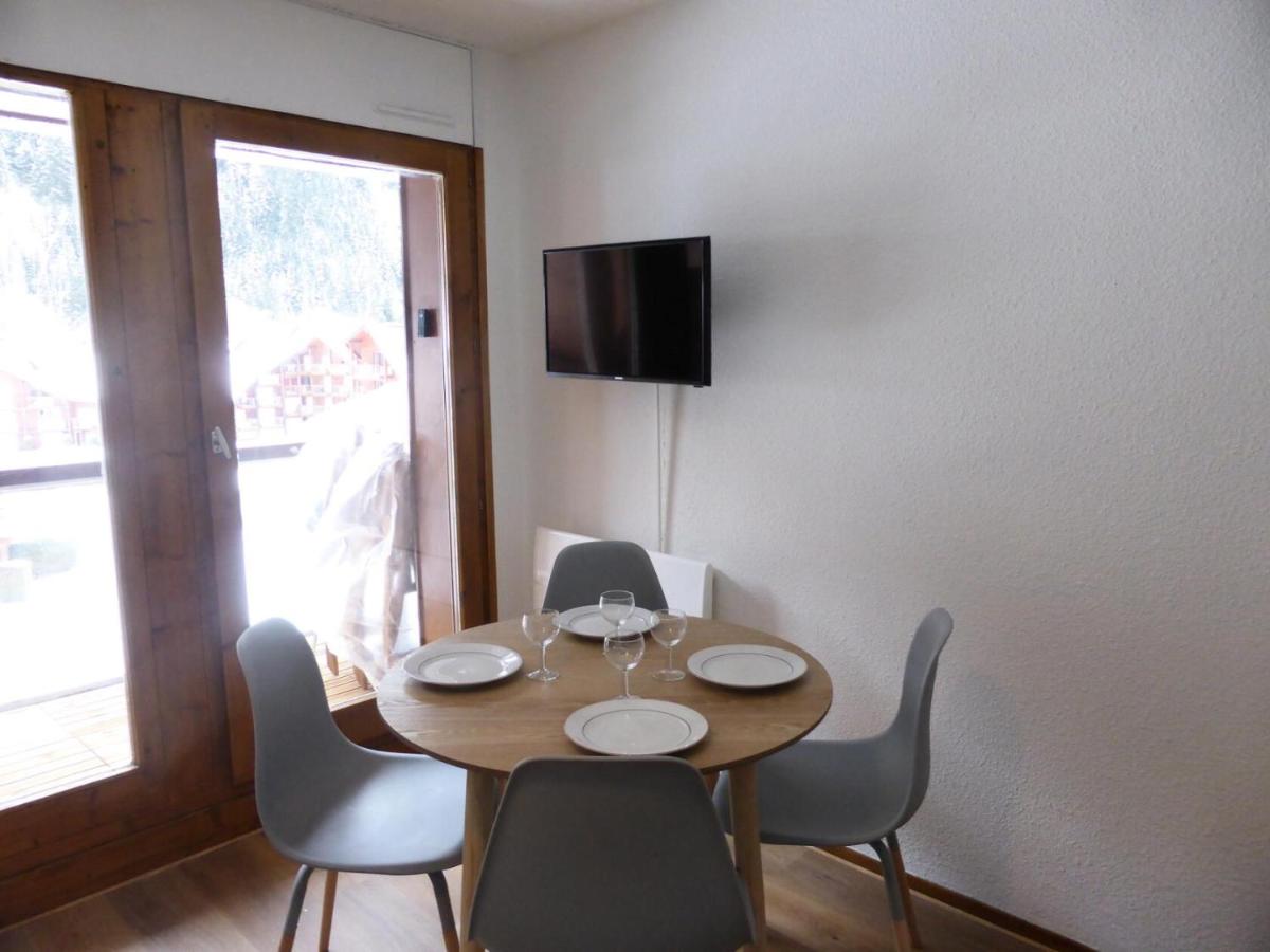 B&B Les Contamines-Montjoie - Résidence Combettes - Studio pour 4 Personnes 071 - Bed and Breakfast Les Contamines-Montjoie