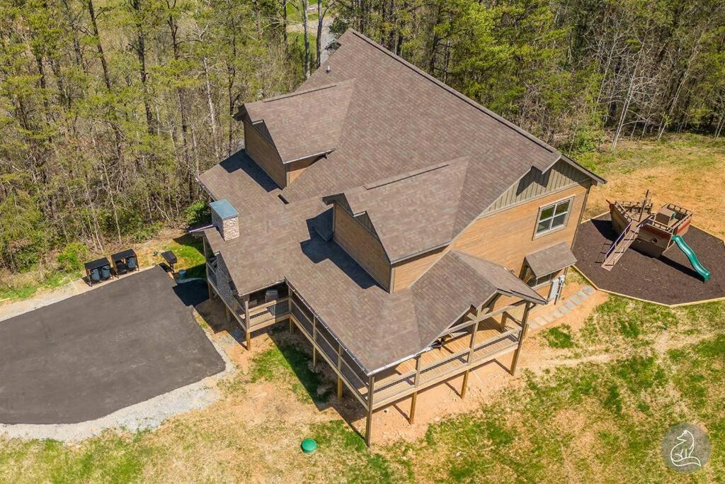 The Water Fox in Sevierville with Indoor Pool, Hot Tub, Game Rm, and Theater - Chambres d'hôtes Sevierville