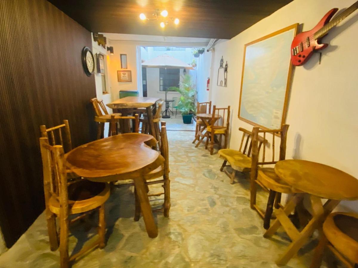 Hotel 17-52 - B&B Guatemala City