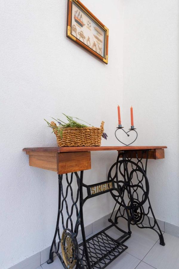 Apartmani Nona 2 - B&B